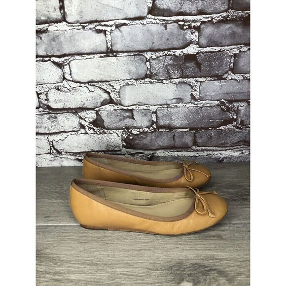 Saks Fifth Ave 10022-Shoe Tan Brown Leather Bow Ballet Flats Women 6.5M US/37EU - Picture 4 of 16